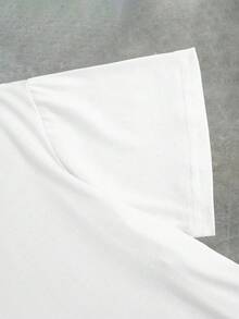 SHEIN Camiseta casual de manga corta con cuello redondo y estampado de dibujos animados, versátil y de moda para hombres - Blanco - Ver 3