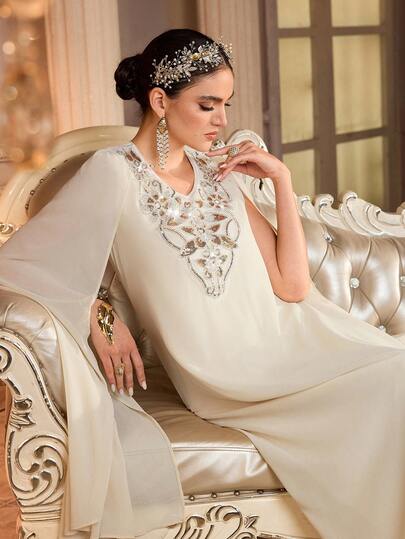 Al Najma 女士花卉亮片斗篷优雅阿拉伯连衣裙