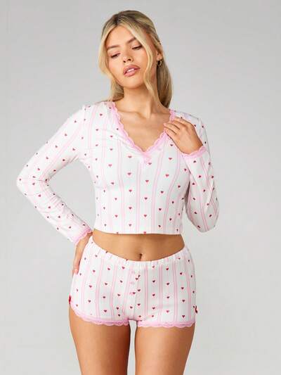 MISSGUIDED Zestaw: krótki top z nadrukiem w serca i szorty z falbanką
