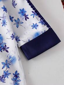 SHEIN Vestido de manga larga para niñas, con estampado floral azul y blanco, cuello en V, mangas largas, volantes en los puños y el cuello, fresco y elegante en general, lindo y casual para salidas de verano - Multicolor - Ver 3