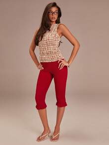 Athîral 女士休闲红色七分裤，适合情人节、生日等场合，柔软舒适的针织面料，红色裤子，春假穿着，户外穿着，约会和派对穿着，春夏裤装，修身剪裁，度假穿着，弹性面料 - 紅色 - 查看 1