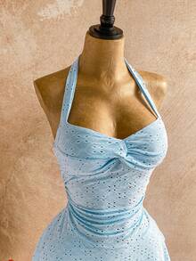 Soleia Đầm bodycon xếp ly lưới thêu màu trơn buộc dây phía trước cho kỳ nghỉ hè của phụ nữ - Màu xanh nhạt - Xem 5