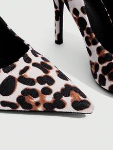 CUCCOO SZL Women's Fashionable Elegant Party Leopard Print Pointed Toe Pumps - White - View 4