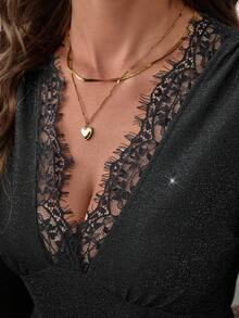 SHEIN Clasi 女士撞色蕾丝深V领灯笼袖闪亮性感连体衣，黑色长袖修身V领连体衣，蕾丝饰边，性感优雅，百搭，闪亮面料，非常适合节日和派对。 - 黑色 - 查看 9