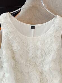 GlowEve CURVE 大码女式圆领无袖3D立体花卉高端吊带背心，适合日常穿着、生日、节日派对，显瘦又优雅 - 杏色 - 查看 5