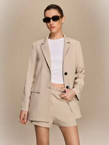 Hanevo Women's Solid Color Lapel NeckLong Sleeve Single-Breasted Jacket And Shorts Casual Suit Set - Apricot - View 4