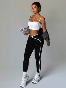 Women's Seamless Contrast Color Yoga Leggings - Black - View 8