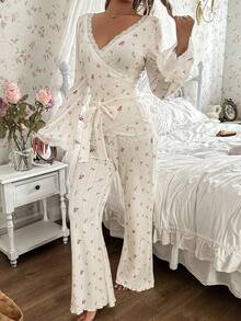 CottageSlumber 碎花休闲V领蕾丝拼接收腰喇叭长袖女士睡衣套装 - 米色 - 查看 3