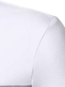 Manfinity Mode 男士经典立领休闲Polo衫，男士T领T恤，男士夏季服装，男士高尔夫球衫，男士短袖T恤，适合周末旅行、户外活动、探险旅行、轻松的工作环境或半正式场合，可作为男友/丈夫礼物、周年纪念/生日礼物、派对、暑假、新年、婚礼、情人节等场合穿着。 - 白色 - 查看 4