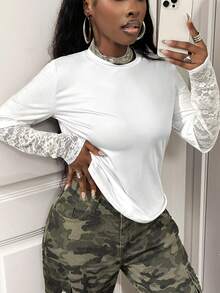 BamGleam 二合一蕾丝袖拼接白色T恤，时尚透视长袖宽松休闲上衣 - 白色 - 查看 7