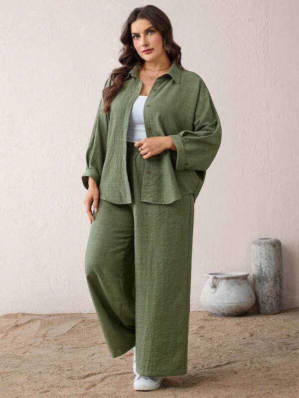 SHEIN Essnce Ensemble deux pièces pour femmes grandes tailles, mode printemps/été casual, chemise ample et confortable à boutons et pantalon large pattes d'éléphant vert clair, tenue de printemps, ensemble pantalon, style simple