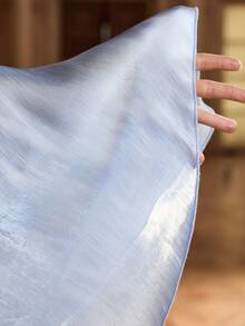 Al Najma Robe ample de style arabe avec appliqués de sequins col V pour femmes