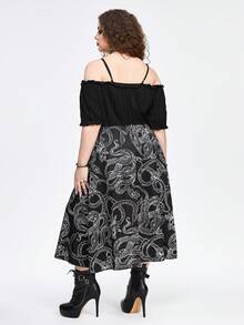 ROMWE Goth Vestido de Manga Curta Plus Size para Mulher em Estilo Gótico Off-Shoulder em Renda e com Bloco de Cores de Estampa de Cobra - Preto - Ver 4