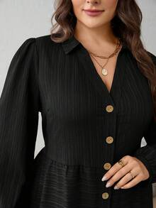 SHEIN Essnce Vestido negro de manga larga con cuello en V, ajustado, de tela texturizada, cómodo y suelto, para uso diario, para mujeres de talla grande, para otoño/invierno, con bolsillos, atuendos de otoño, trajes de iglesia - Negro - Ver 5