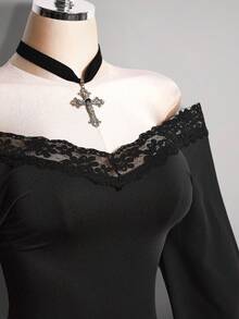 SHEIN ICON 大码女式V领蕾丝拼接喇叭袖T恤 - 黑色 - 查看 10