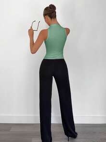 Siren Gaze 女士无袖立领金属装饰上衣，通勤及度假休闲衬衫 - 綠色 - 查看 2