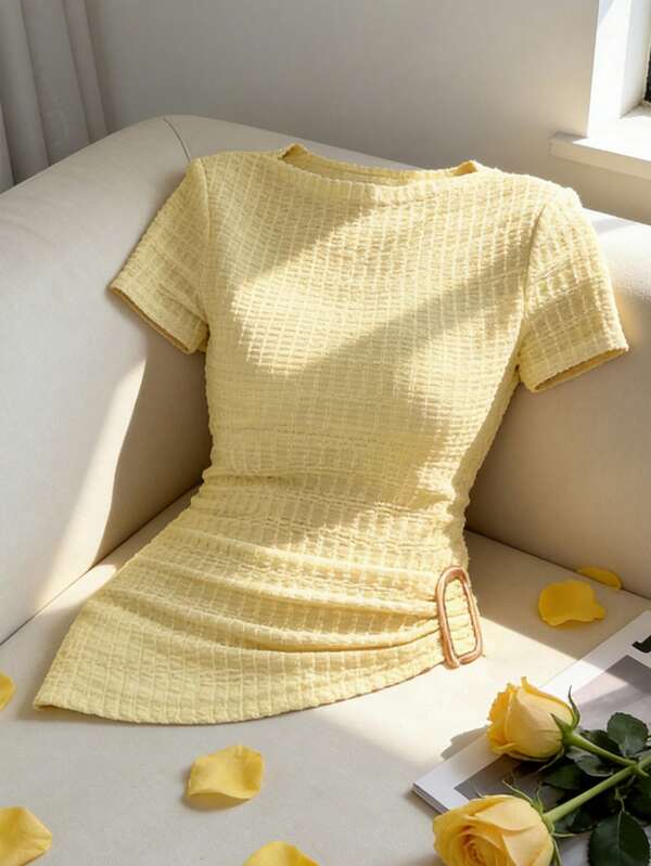 Elenzga 女士针织短袖上衣，半高领设计，不对称剪裁，饰以金属纽扣，优雅百搭，适合通勤、办公、度假、约会、晚餐、户外活动等场合，春夏皆宜。