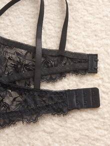 SHEIN Floral Lace Underwire Sexy Bra & Panty Lingerie Set - Black - View 5