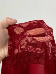 SHEIN CURVE+ 大码女式深V领蕾丝撞色网纱性感吊带连体衣 - 紅色 - 查看 8