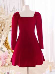 Mädchen Neues Samt Rotes Weihnachtskleid mit Schleife, geeignet für Herbst/Winter, hochwertige Qualität, weiches Samtmaterial, Perlenkragen mit quadratischem Ausschnitt, geeignet für Weihnachten und Alltagsanlässe - Rot - Übersicht 2