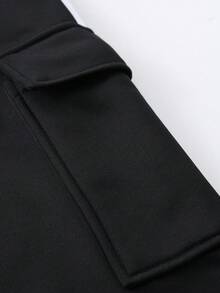 Manfinity EZcore Men's Casual Fashion Street Drawstring Waist Flap Pocket Contrast Striped Side Elastic Cuff Cargo Pants - Black - View 5