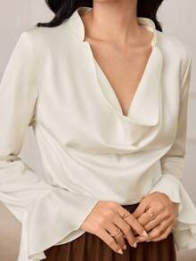 Modelyn 法式荷叶边领喇叭袖女式衬衫 - 杏色 - 查看 7