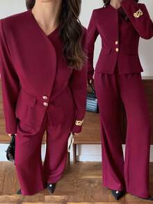 Elyressa Pantalones de traje con cintura ceñida, pierna ancha y plisada, decorados con hebilla de metal en estilo asimétrico y superpuesto, manga larga, conjunto de traje de oficina de estilo francés para dama - Burdeos - Ver 1