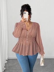 Elenzga 大码女式蓝白碎花腰部荷叶边雪纺衬衫，优雅的花卉饰边设计，适合返校、毕业典礼、情人节、音乐节、母亲节、万圣节、感恩节、复活节、国庆节、舞会、约会、派对、婚礼、户外活动等场合。 - 粉色 - 查看 3