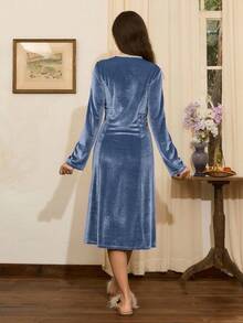 Women's Romantic Elegant French Style Contrast Color Ruffle Lace & Velvet Long Sleeve Nightgown Sleep Wear Women Dress