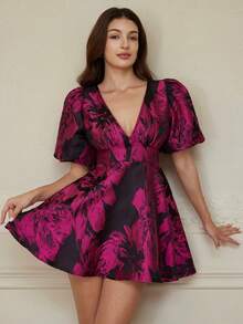 Aveloria Rosie Jacquard Weave Sexy Deep V Puff Sleeve A-Line Mini Dress - Multicolor - View 5
