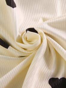 Emery Rose Kids Emery Rose Kids 少女长袖上衣，爱心印花泡泡袖修身长袖衬衫，春秋季穿着，舒适百搭，时尚可爱，适合日常外出、度假、家庭聚会、时尚活动、上学等场合，是完美的圣诞节和生日礼物。 - 杏色 - 查看 9