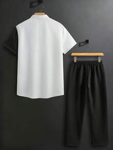 Manfinity Homme Bộ áo sơ mi ngắn tay và quần nam phối họa tiết, bộ đồ 2 mảnh dành cho nam. - Đen và trắng - Xem 4