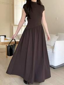 Teen Girl Brown Knit Round Neck Short Sleeve Casual Fitted A-Line Dress Brown Dress Simple Dress Long Dress Elegant Dress Women Dress - Brown - View 1