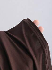 SHEIN Sweetro Women's New Design Sense High Street Elegant Layered Retro Texture High-End Minimalist Slim Fit Strapless Off-Shoulder Asymmetrical Brown T-Shirt Top, Spring/Summer - Brown - View 3