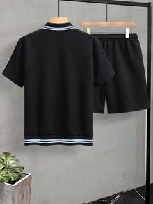 EGENSIO Bộ đồ nam gồm áo polo tay ngắn kẻ sọc in chữ và quần short cạp chun, kiểu dáng thường ngày. - màu đen - Xem 2