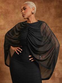 Vixey Váy maxi dài tay màu đen xếp ly bằng vải lưới - màu đen - Xem 1