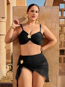 Swim Oasis Plus Size Women's 3-Piece Set, 2026 New Solid Color Black Fashion Vacation Daily Casual Sexy Detachable Strap High Waist Triangle Panty Sheer Mesh Skirt Metal Flower Decor Bikini High-End Swimsuit Set - Black - View 8