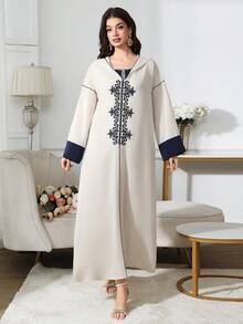 Al Najma 女士花卉刺绣落肩长袖休闲连帽长袍连衣裙 - 杏色 - 查看 3