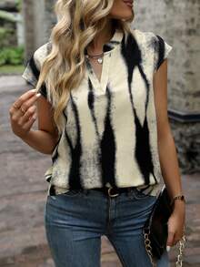 EMERY ROSE Women's Elegant V-Neck Tie Dye Print Short Sleeve Blouse - Multicolor - View 4