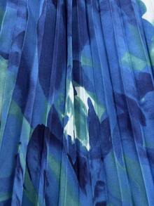 Olithes Women's Floral Printed Pleated Halter Neck Vacation Dress Vacation Beach Outfit - Blue - View 4