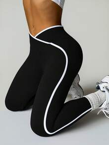 Women's Seamless Contrast Color Yoga Leggings - Black - View 5