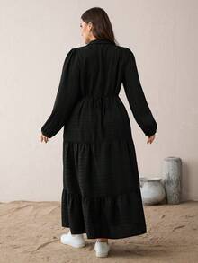 SHEIN Essnce Vestido negro de manga larga con cuello en V, ajustado, de tela texturizada, cómodo y suelto, para uso diario, para mujeres de talla grande, para otoño/invierno, con bolsillos, atuendos de otoño, trajes de iglesia - Negro - Ver 2