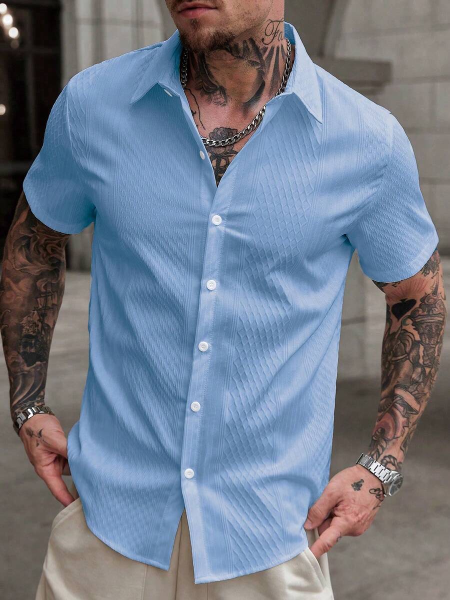 Manfinity CasualCool Kemeja Pria Kasual Polos Kancing Depan Lengan Pendek - Biru - View 1