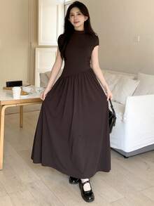 Teen Girl Brown Knit Round Neck Short Sleeve Casual Fitted A-Line Dress Brown Dress Simple Dress Long Dress Elegant Dress Women Dress - Brown - View 3