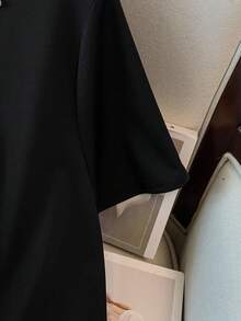 GlowEve CURVE 新款加大码女士高端休闲运动套装，宽松修身短袖T恤和短裤两件套，居家或户外穿着皆宜，黑色款 - 黑色 - 查看 6