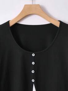 Lacomfia Damen Oversize Kontrast-Farbige Strick-Textur Knopf-Vorder T-Shirt, Lässig Homewear für Herbst/Winter - Schwarz und Weiss - Übersicht 3