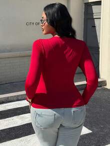 Easura 大码女式极简镂空休闲上衣 - 酒紅色 - 查看 2