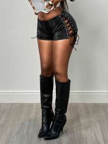 BamGleam 秋冬新款性感派对豹纹PU系带金属孔眼设计女式短裤 - 彩色 - 查看 4