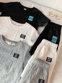 SHEIN 6件套男童纹理面料短袖T恤和短裤套装，每套2件，适合通勤、上学、日常休闲、度假、旅行、运动、儿童服装、学生制服、亲子装、生日派对、春夏季节穿着。 - 彩色 - 查看 3