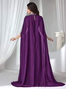 Coutiva 女士水钻和仿珍珠装饰正式晚礼服（重工装饰）紫色晚礼服披肩连衣裙紫色礼服紫罗兰色连衣裙女士晚礼服女士披肩连衣裙紫罗兰色正式礼服水钻装饰连衣裙长款紫色连衣裙装饰正式礼服女士正装 - 紫色 - 查看 2